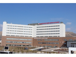 Fethi Sekin Şehir Hastanesi’ne Uluslararası Sağlık Turizmi Yetkisi