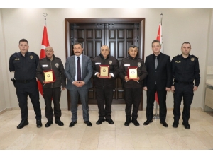 Ankara İl Emniyet Müdürü’nden Görevi Dolan Bekçilere Ödül