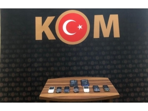 İnegöl’de Kaçak Telefon Operasyonu:3 Gözaltı