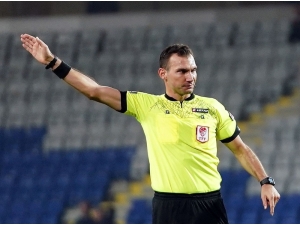 Kayserispor-fenerbahçe Maçının Hakemi Aydınlı Bahattin Şimşek Oldu