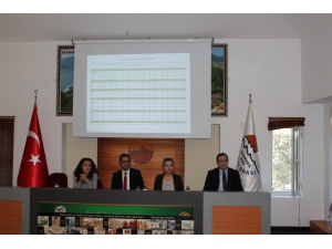 Marmaris İlçe Tarım Müdürlüğü Gıda Sektörü Çalışanlarına Yönelik Seminer Düzenledi