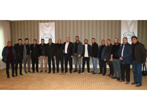 Elite World Gazetecileri Unutmadı