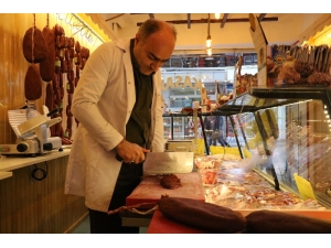 Kayseri, Kastamonu Pastırma Yarışına Kırşehir’de Ortak Oldu