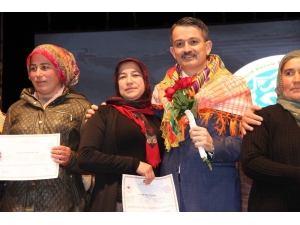 Bakan Pakdemirli’den ‘Anaç Keçi Desteği’ Müjdesi