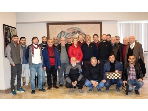 Gaziantep’te Gazeteciler Günü’nde Ödüllü Tavla Turnuvası