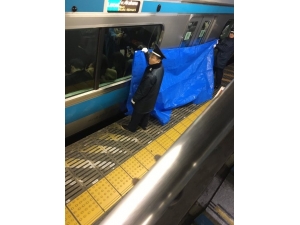 Japonya’da Görme Engelli Yolcu Trenin Altında Kaldı