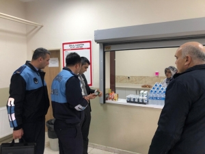 Samsun Büyükşehir Zabıtası 52 Okul Kantininde Fiyat Etiketi Kontrolü Yaptı