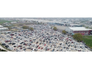 2020 Model Otomobillerin Fiyatı Uçtu, Vatandaşlar 2. El Oto Pazarına Akın Etti