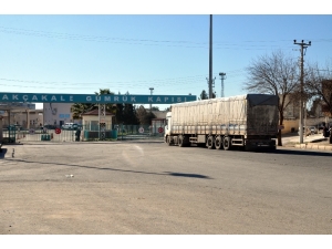 Akçakale Gümrük Kapısı Tam Kapasite İle Çalışmaya Başladı