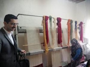 Halı Dokuma Kursuna Yoğun İlgi