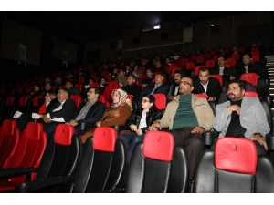 Haliliye’den Gazetecilere Sinema Etkinliği