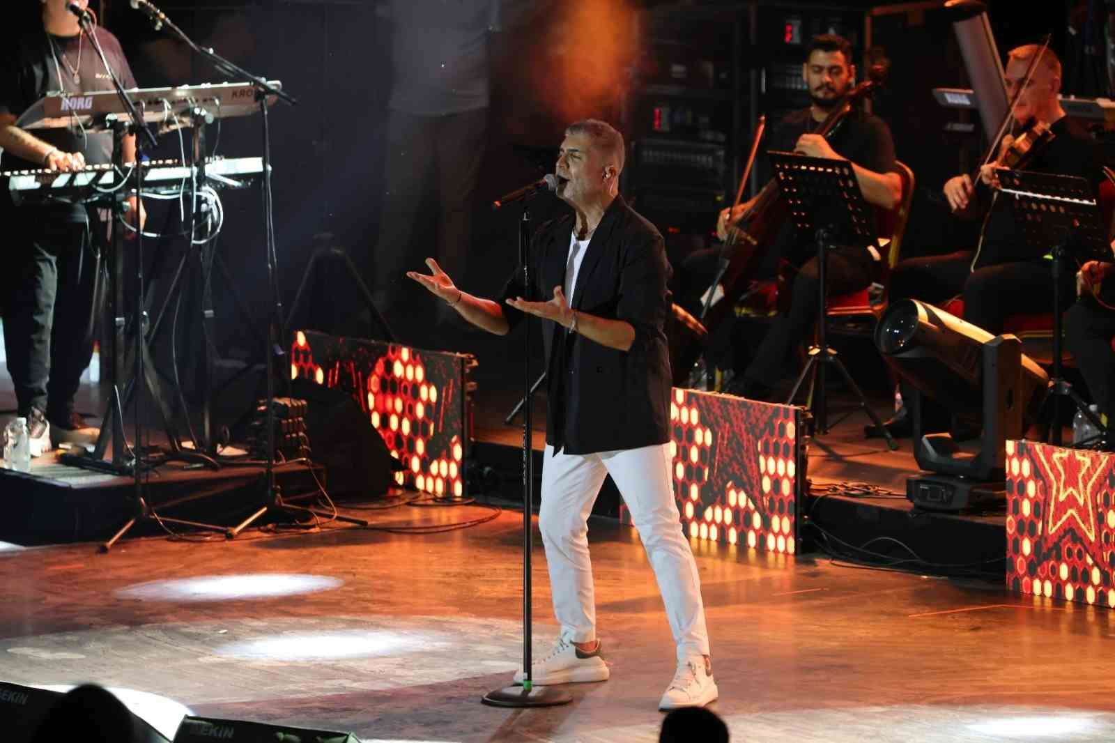 ozcan-deniz-den-muhtesem-final