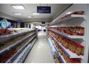 Dayanışmanın En Güzel Örneği “Halk Market”