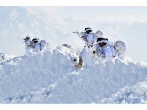 Msb: "Irak Kuzeyindeki Metina Bölgesinde Tespit Edilen 2 Pkk’lı Terörist, Hava Destekli Operasyonla Etkisiz Hale Getirildi. Operasyonlarımız, Her Türlü Hava Ve Arazi Şartlarında, Azim Ve Kararlılıkla Devam Edecek."