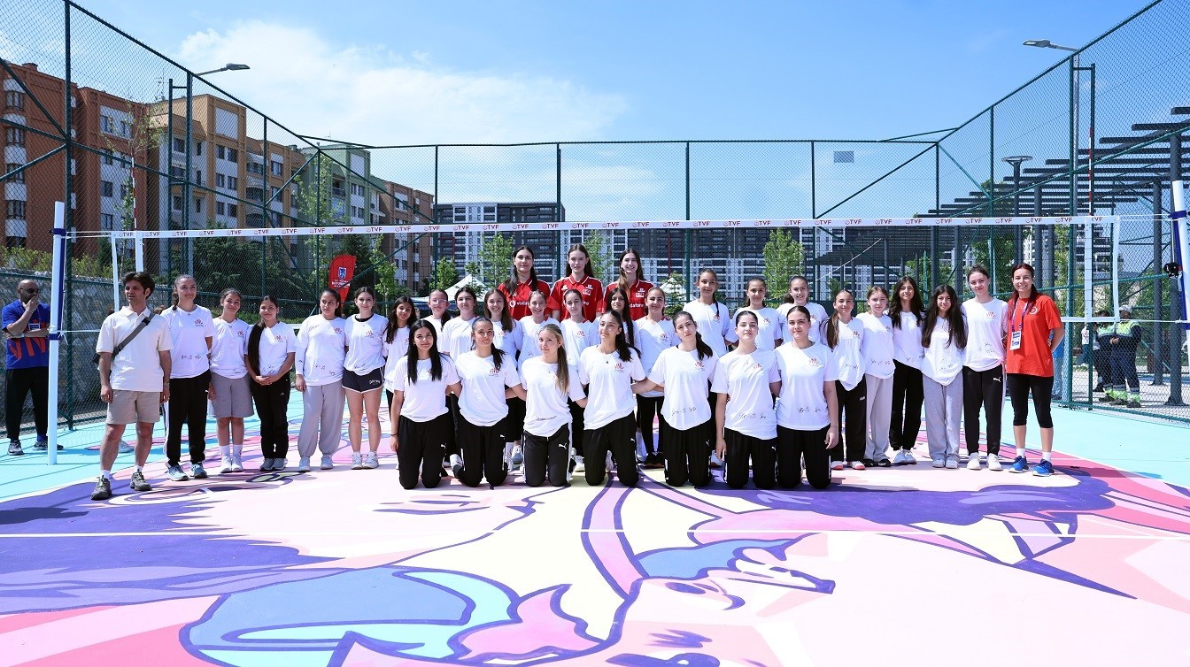 vnl-legacy-court-ankara-da-acildi
