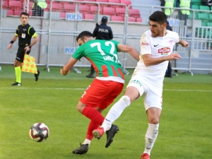 Diyarbekirspor, İkinci Yarıya 3 Puanla Başladı