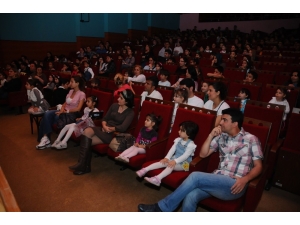 İzmir’de Çocuklara Tatil Sineması