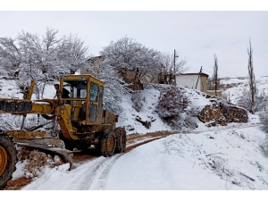 Pütürge’de Karla Mücadele Sürüyor