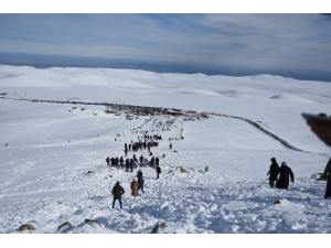 Güneydoğu’nun Tek Kayak Merkezi Karacadağ Doldu Taştı