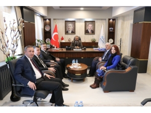Eğitim Camiasından Başkan Say’a Teşekkür Ziyareti