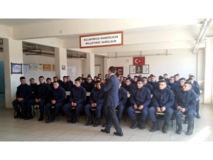 Jandarma Personeli ’Kadına Şiddetle Mücadele’ Eğitiminden Geçti