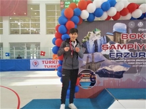 Edremit Boks Takımı Türkiye 3’ncüsü Oldu