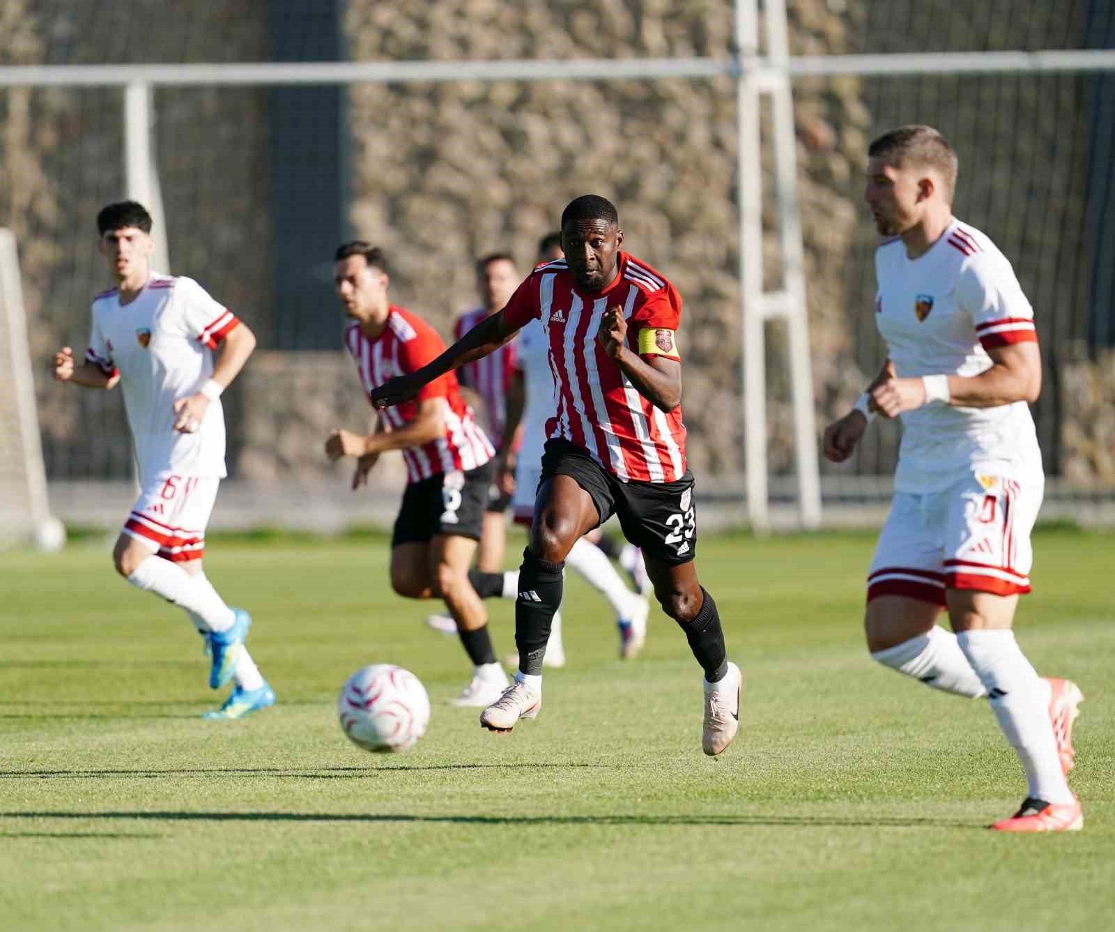 hazirlik-maci-kayserispor-1-pendikspor-2