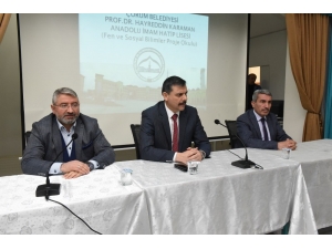 Vali Çiftçi Ve Başkan Aşgın Gençlerle Bir Araya Geldi