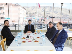 Kaymakamı Çalışır, Basın İle Bir Araya Geldi