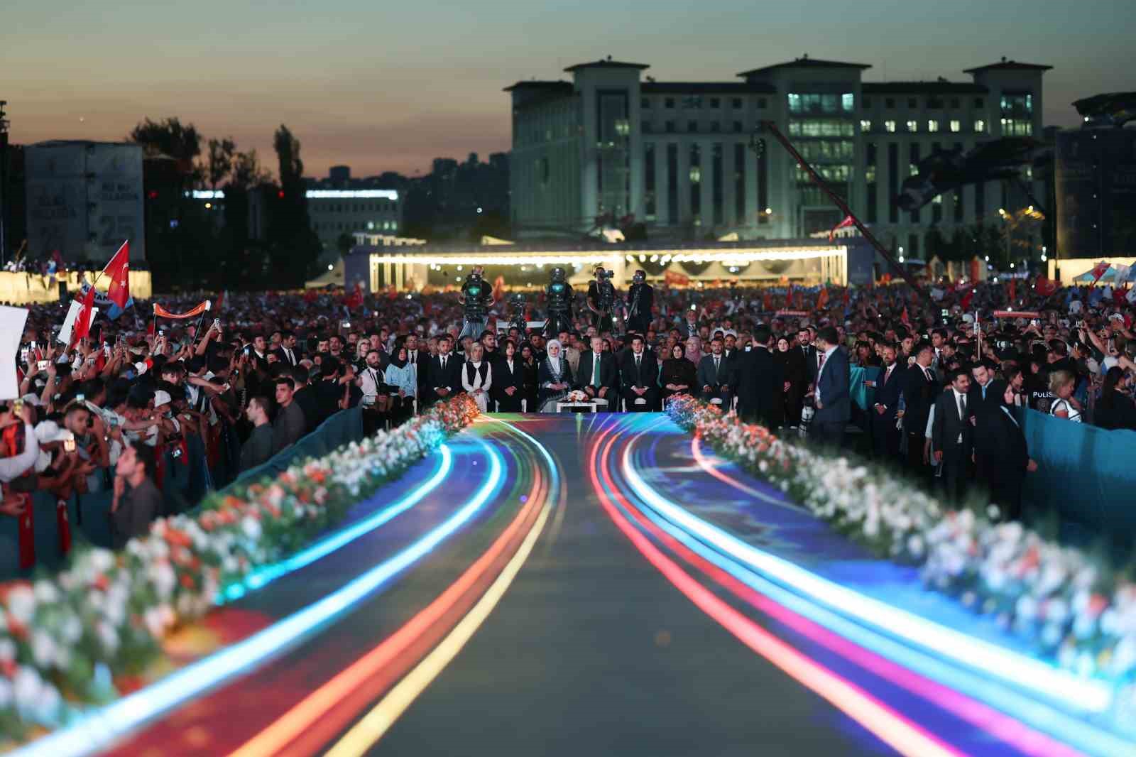 cumhurbaskani-erdogan-allah-omur-ve-saglik-verirse-daha-nice-yillar-turkiye-ye-hizmet-mucadelesi-icinde-olacagim