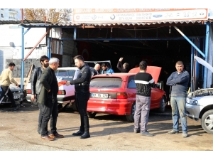 Silahlı Otomobil Tamiratı Kavgası: 1 Yaralı