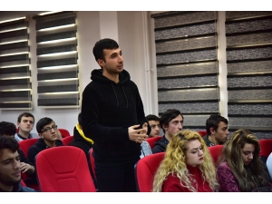 Rektör Çakmak, Lise Öğrencileri İle Buluştu