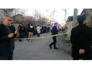 Yalnız Yaşayan Şahıs Yaşamına Son Verdi