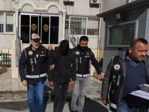 Sahte Parayla 7 İş Yerinden Alışveriş Yapan 2 Şüpheli Yakalandı