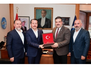 Memur-sen’den Rektör Çomaklı’ya Ziyaret