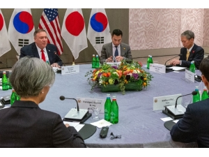 Abd, Japonya Ve Güney Kore Dışişleri Bakanlarından Üçlü Zirve