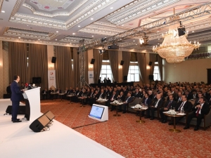 Vali Şentürk Göç, Güvenlik Ve Sosyal Uyum Bölgesel Üst Düzey Çalıştayı’na Katıldı