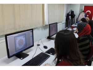 Buü Teknik Bilimler Myo Moda Tasarımcısı Yetiştiriyor