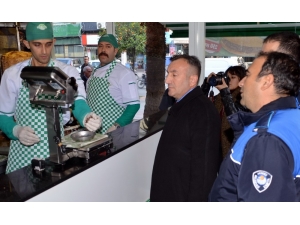 Akdeniz Belediyesi, Gıda Üretim Ve Satış Yerlerinde Denetimleri Sürdürüyor