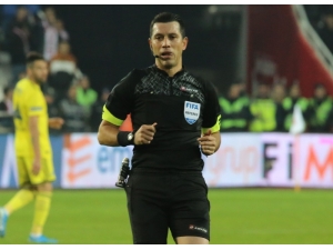 Alanyaspor - Kayserispor Maçını Ali Palabıyık Yönetecek