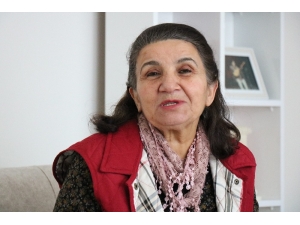 Kırşehir’de Kültür Bakanlığı Onaylı Tek Kadın Ozan Oldu