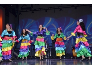 Taksim Trio, Bursa’yı Salladı