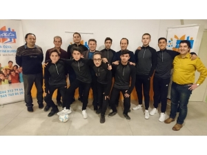 Futsal Körfez Şampiyonu Ayal’e “Ata” Desteği