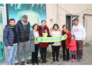 Umut Işığı’ndan Akçakocaspor’a Ziyaret