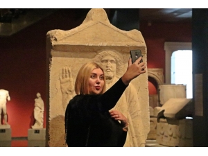 Antalya’da Müzesi’nde ‘Selfie’ Günü