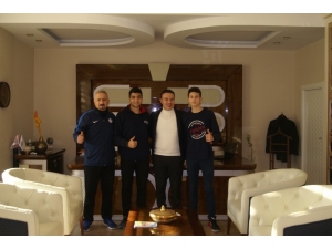 Başarılı Sporcular Tebrik Edildi