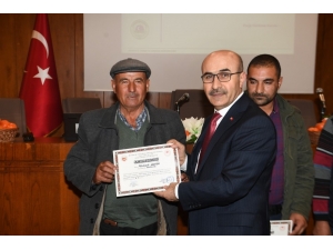 Tarım İşçilerinin Çalışma Ve Sosyal Hayatları İyileştiriliyor