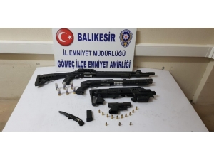 Polis, Körfez İlçelerinde Yaptığı Uygulamalarda 9 Adet Silah Ele Geçirdi