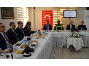 Aykırı Faaliyet Gösteren İşletmelere 1 Yılda 10 Milyon 693 Bin 410 Tl Ceza