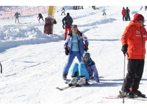 Uludağ’da Otellerin Doluluk Oranı Yüzde Yüze Ulaştı